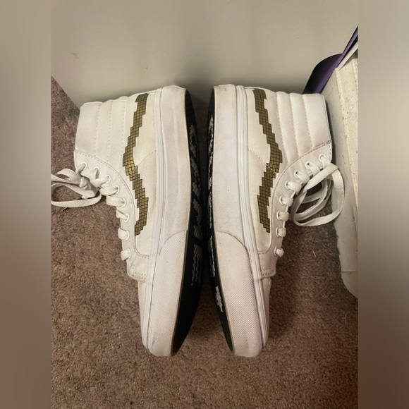 Mario Vans - Picture 6 of 11